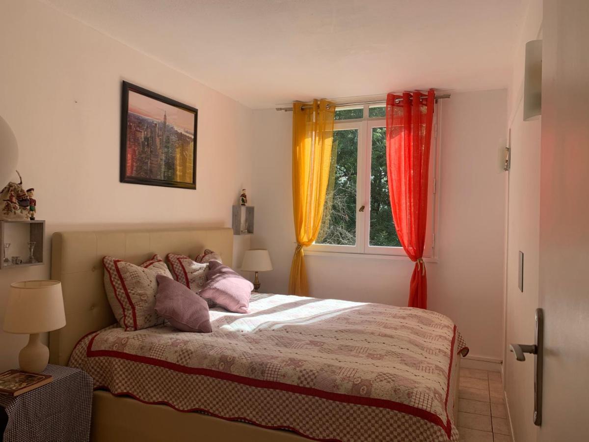 Charmant Room CHEZ NOUS bus direct ORLY Ablon-sur-Seine Extérieur photo